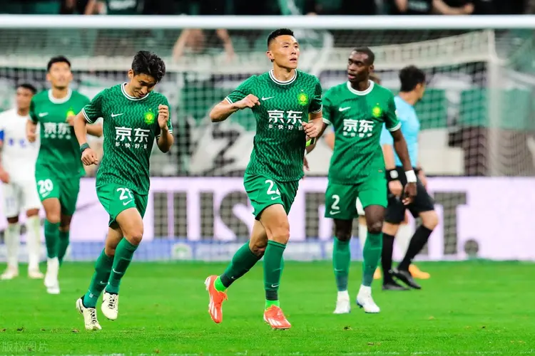 云游戏-包含今晨葡超传出新动向；北京国安伤情更新；管理层表态——更衣室稳定；赛程密集仍需轮换的词条